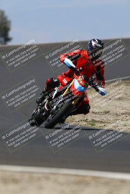 media/Jun-07-2025-TrackDaz (Sat) [[4413525952]]/C Group/1140am (Turn 2)/